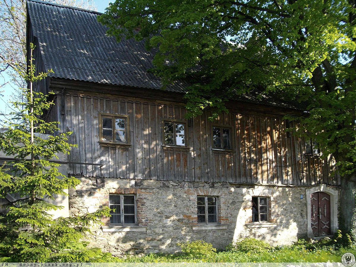 Dom nr 37, Gierczyn
